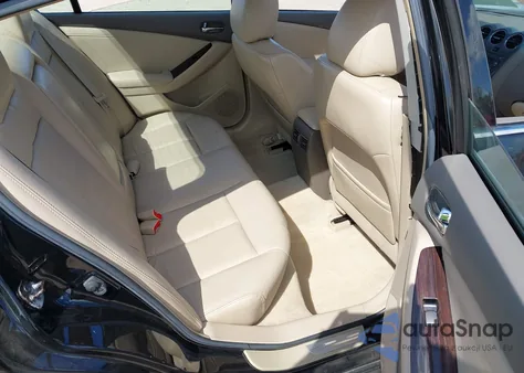 2010 Nissan Altima 2.5 S from USA, damaged, VIN 1N4AL2AP1AN552880